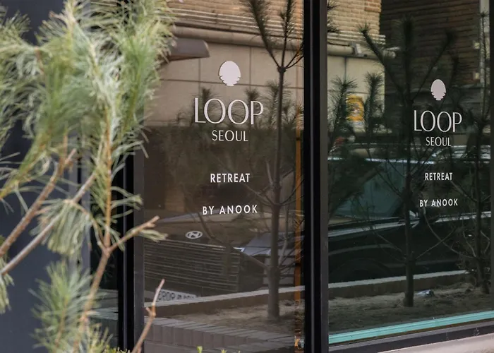 Loop Retreat By Anook Gangnam 1st *